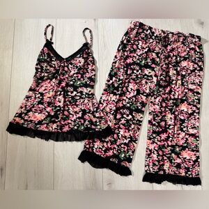 TART Intimates Floral Print Pajama Set Ruffled Sexy Lace Edging Mesh V-Neckline